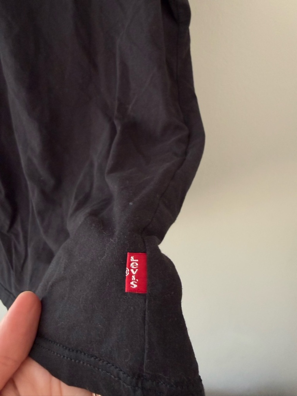 Levi’s Black & Red Logo T Shirt Size XXL - Picture 3 of 7